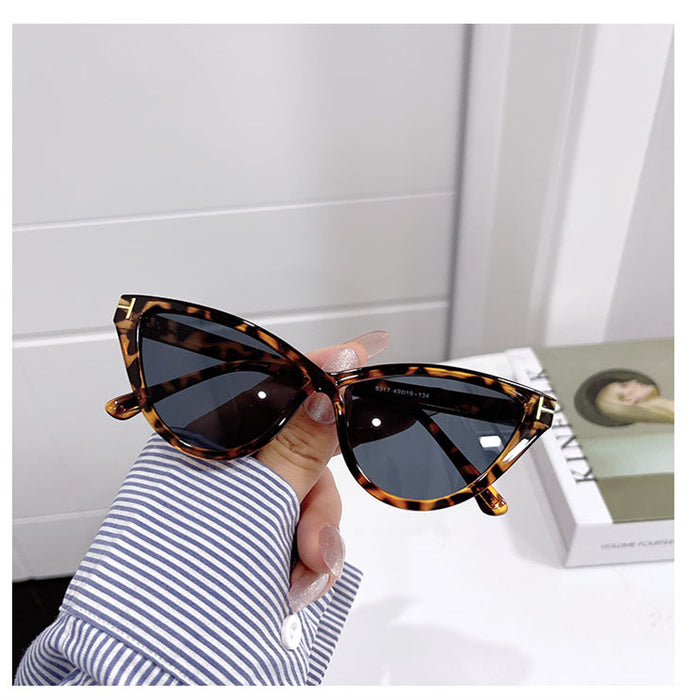 Women's Personality Cat Eye Triangle Leopard Print Glasses