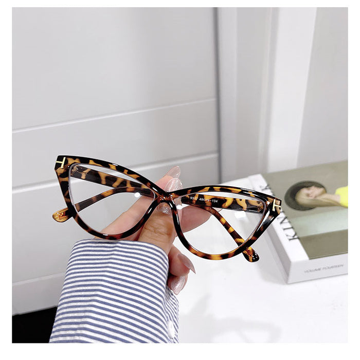 Women's Personality Cat Eye Triangle Leopard Print Glasses